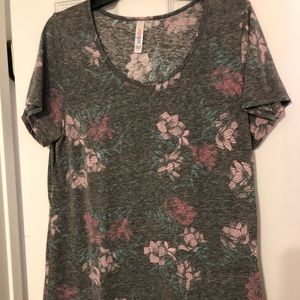 LuLaRoe Classic Tee